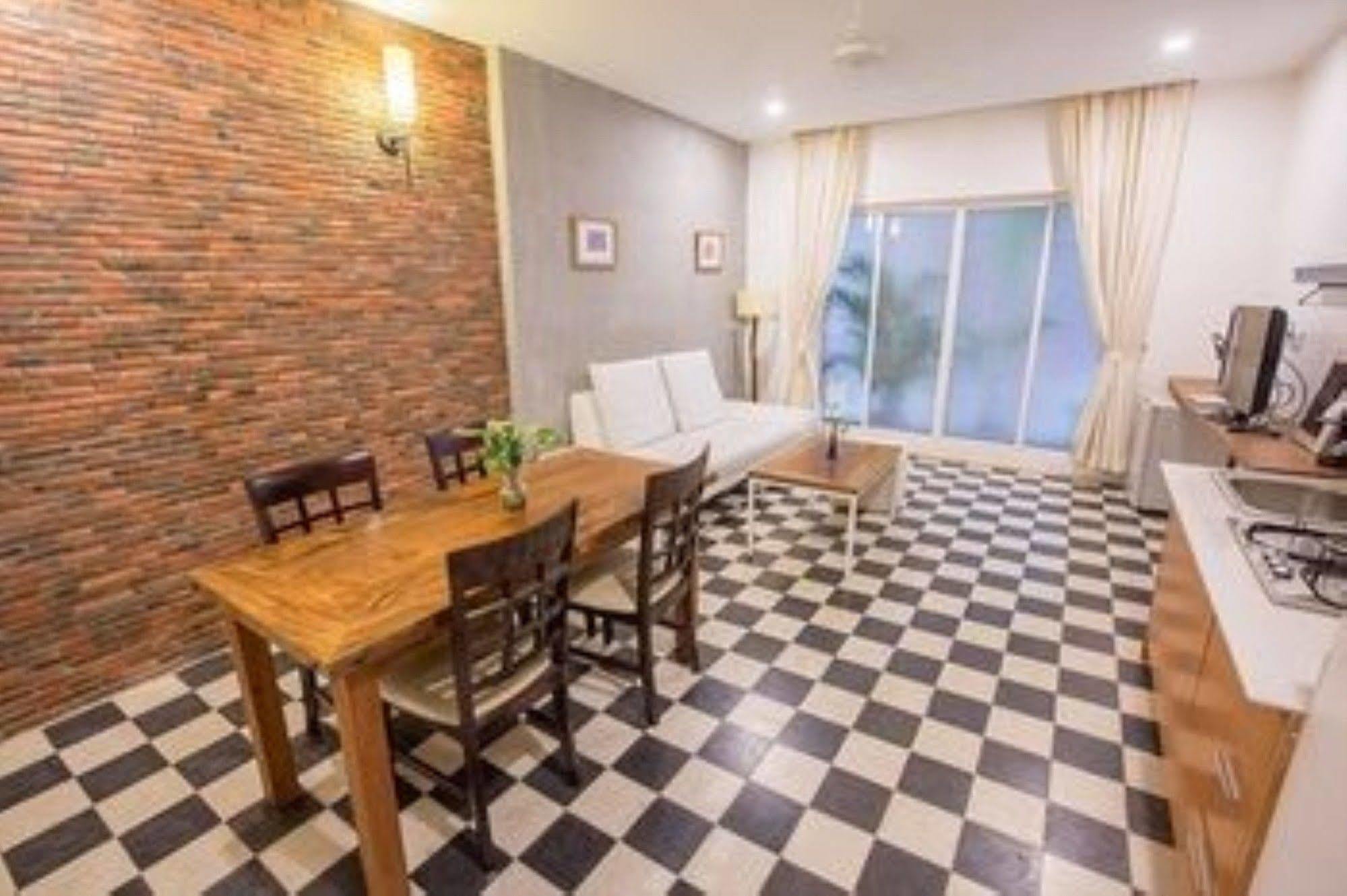Casa Villa Independence Пном Пен Екстериор снимка